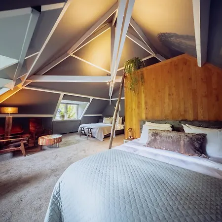 & Restaurant Meneer Eijck 2*