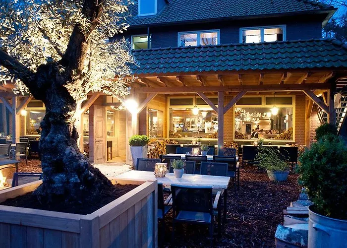 & Restaurant Meneer Eijck Szálloda Oisterwijk