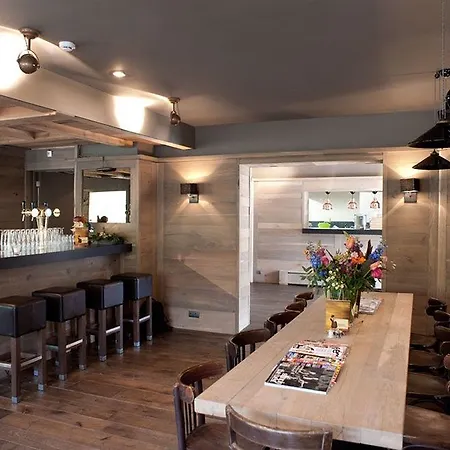 & Restaurant Meneer Eijck 2* Oisterwijk